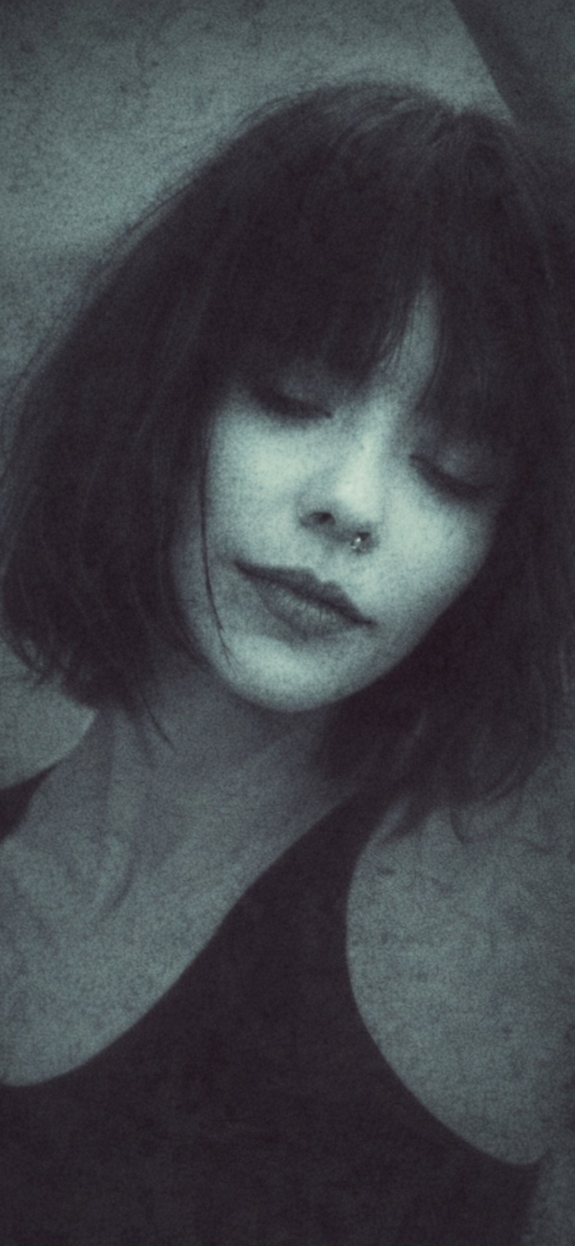 Retrato de Ana Alonso, con expresión serena y luz suave